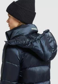 Khujo WORD SATIN - Wintermantel - Dunkelblau 13 Khujo WORD SATIN - Wintermantel - Dunkelblau -WinterSchick Verkäufe 4a1a3a3aea0148fd94beba2c36ce85e0