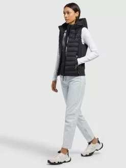 Khujo Weste FABIA MATT In Schwarz -WinterSchick Verkäufe khujo weste fabia matt in schwarz 1